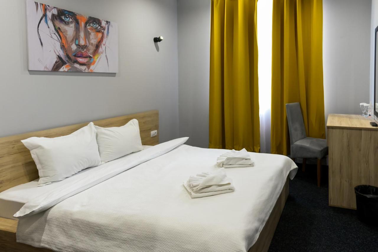 Verdisso Hotel & Restaurant 데미르 카피자 외부 사진